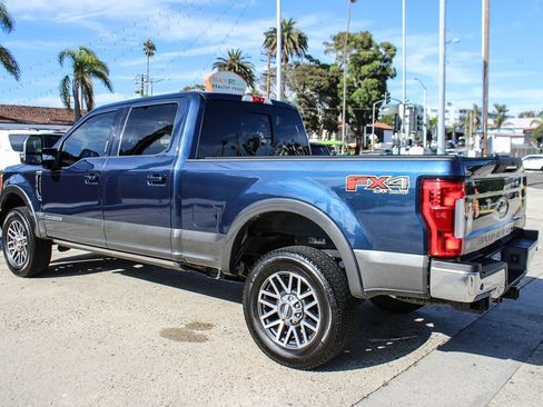 Used 2019 Ford F250 Lariat w/ Lariat Ultimate Package AWD/4WD image 3