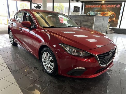 Used 2015 MAZDA MAZDA3 i Sport image 4