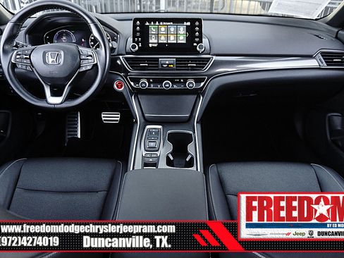 Used 2022 Honda Accord Sport image 11