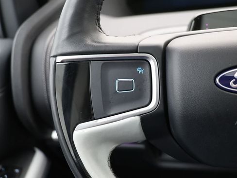 Used 2025 Ford Expedition Max Platinum w/ Platinum Ultimate Package image 24