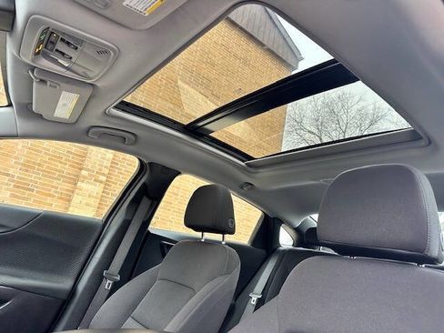 Used 2024 Chevrolet Malibu LT image 15