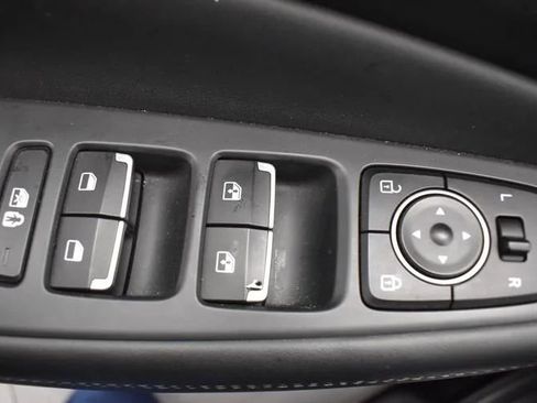 Used 2023 Hyundai Santa Fe SEL w/ Premium Package FWD image 22