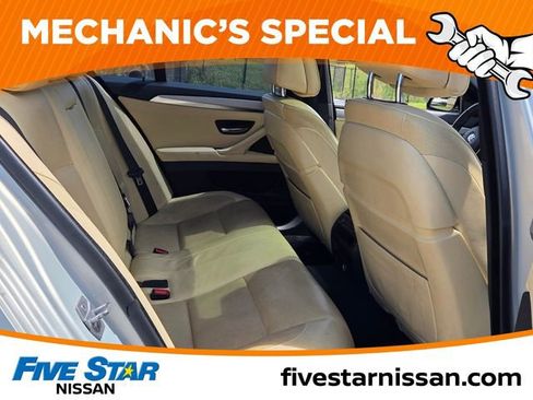 Used 2016 BMW 550i Sedan RWD image 16