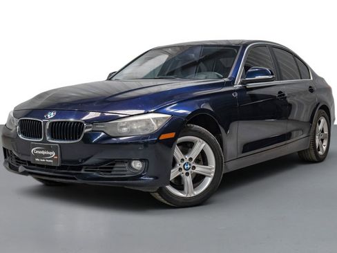 Used 2015 BMW 328i xDrive Sedan AWD/4WD image 4