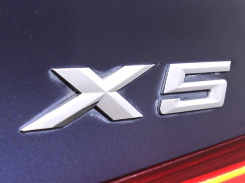 Used 2018 BMW X5 xDrive35i w/ Executive Package AWD/4WD image 40