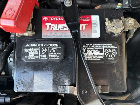 Used 2010 Toyota Corolla S FWD image 26
