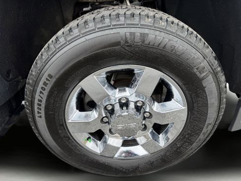 Used 2015 GMC Sierra 2500 SLT w/ Snow Plow Prep Package image 9