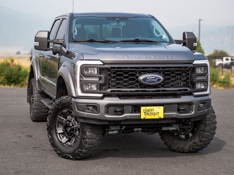 Used 2023 Ford F250 Lariat w/ Lariat Ultimate Package AWD/4WD image 1