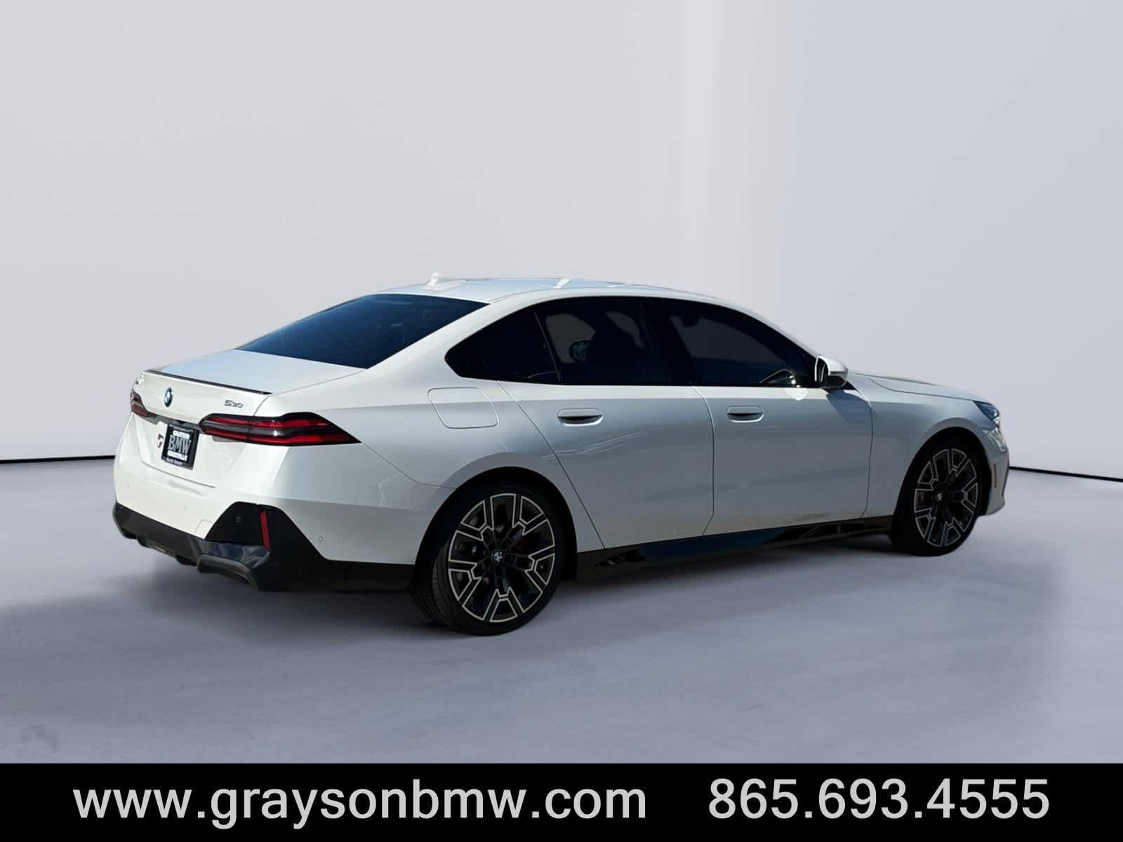 Used 2024 BMW 530i xDrive w/ M Sport Package AWD/4WD image 3