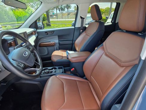 Used 2024 Ford Maverick Lariat FWD image 17
