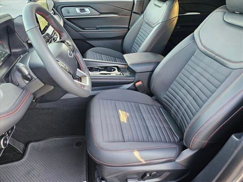 New 2026 Ford Explorer ST-Line w/ ST-Line Street Pack image 4