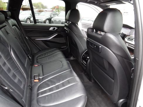 Used 2019 BMW X5 xDrive40i w/ Convenience Package image 24