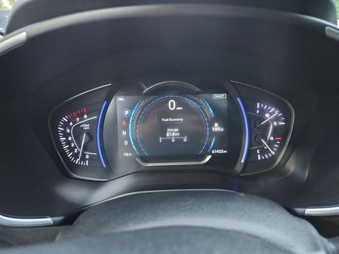 Used 2019 Hyundai Santa Fe Limited AWD/4WD image 17