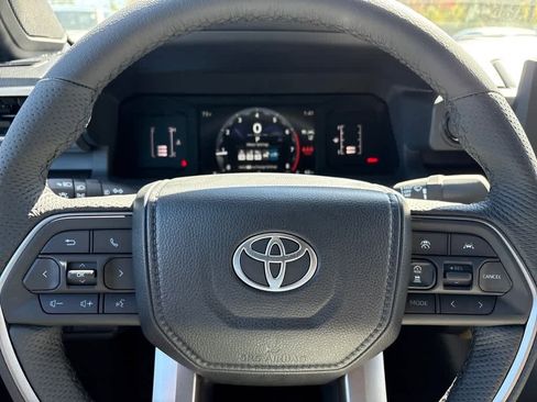 Used 2025 Toyota Tacoma SR5 w/ SR5 Upgrade Package image 14