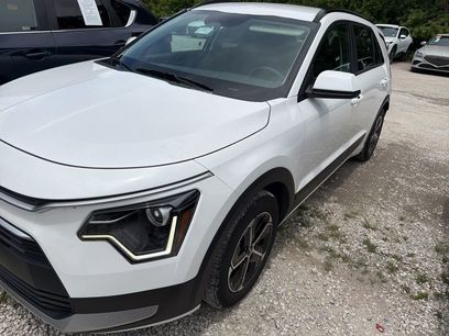 Used 2025 Kia Niro LX