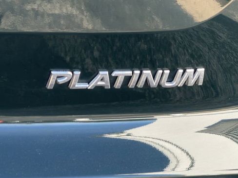 Used 2022 Nissan Pathfinder Platinum w/ Cargo Package image 9