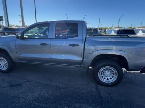 New 2025 Chevrolet Colorado W/T image 7