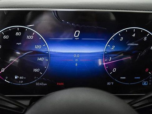 Used 2026 Mercedes-Benz GLC 300 4MATIC image 11