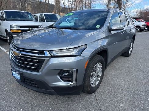 Certified 2024 Chevrolet Traverse LT AWD/4WD image 1
