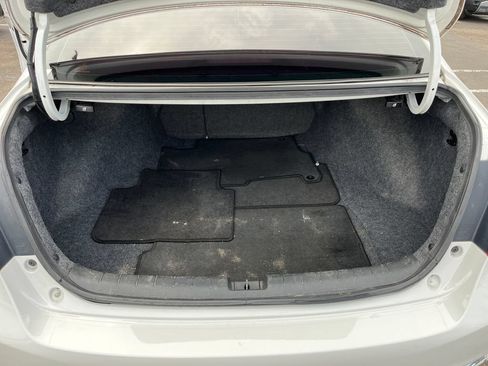 Used 2016 Honda Accord Sport image 12