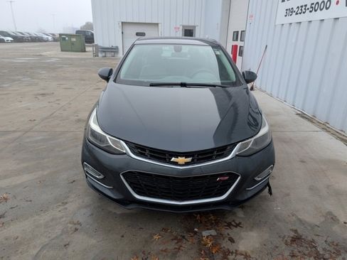 Used 2018 Chevrolet Cruze LT w/ Convenience Package image 19