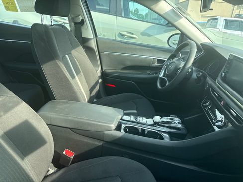 Used 2021 Hyundai Sonata SEL w/ Preferred Accessory Package FWD image 14
