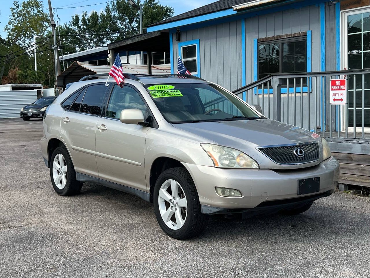 Used 2005 Lexus RX 330 FWD image 4