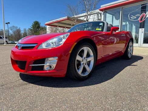 Used 2007 Saturn Sky w/ Premium Trim Pkg RWD image 1