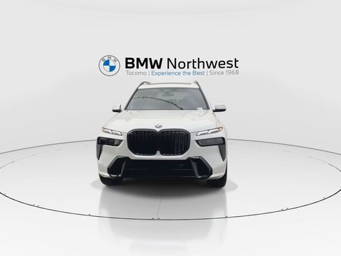 New 2027 BMW X7 xDrive40i w/ Executive Package AWD/4WD image 8