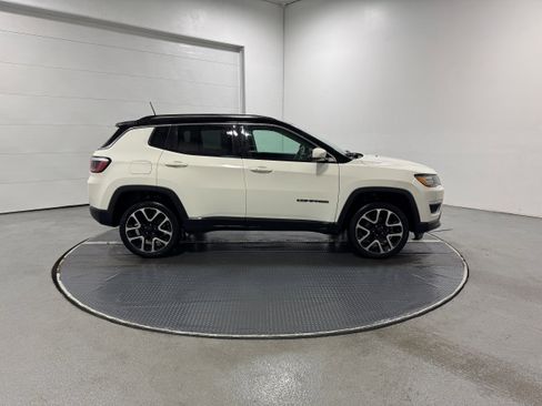 Used 2018 Jeep Compass Limited w/ Navigation Group image 35