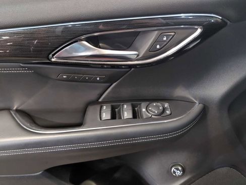 Used 2023 Buick Envision Essence image 24