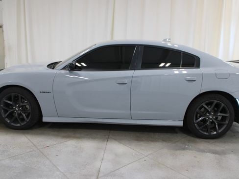 Used 2022 Dodge Charger R/T w/ Blacktop Package RWD image 6
