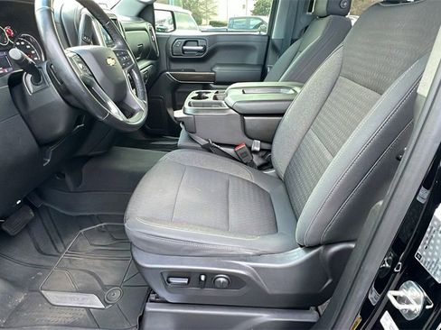 Used 2019 Chevrolet Silverado 1500 LT w/ All-Star Edition image 13