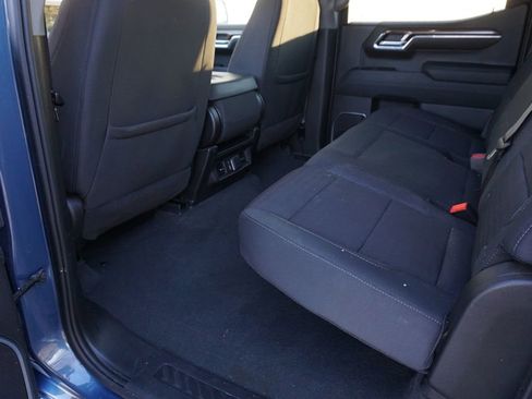 Used 2024 Chevrolet Silverado 1500 LT image 25