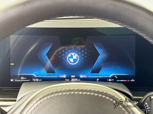 Used 2024 BMW X5 xDrive40i w/ M Sport Package AWD/4WD image 15