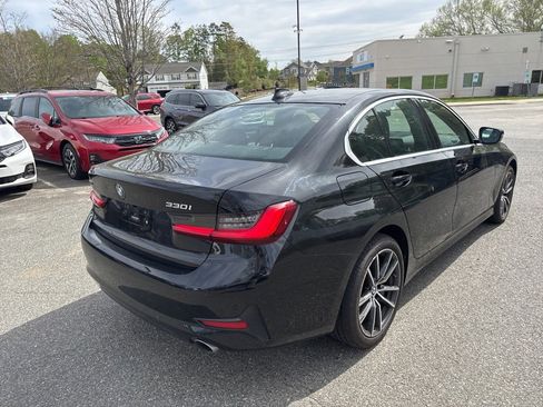 Used 2021 BMW 330i xDrive Sedan w/ Driving Assistance Package image 7