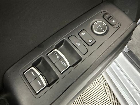 Certified 2025 Honda Civic LX image 24