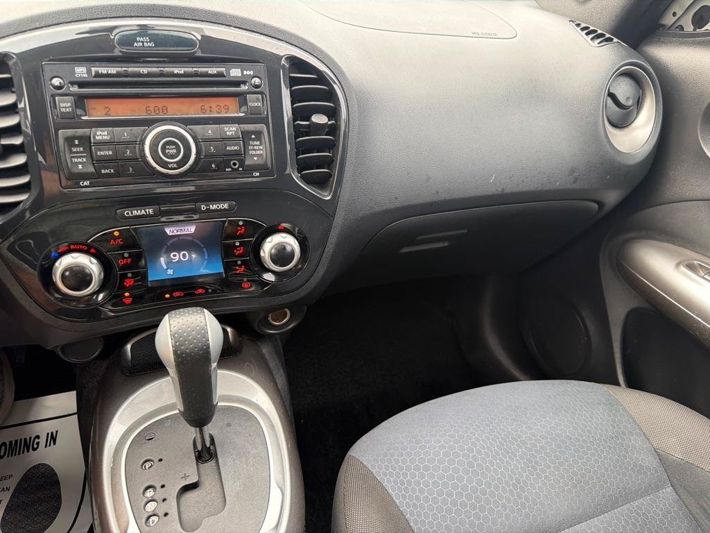 Used 2014 Nissan Juke SV AWD/4WD image 19