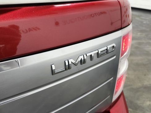 Used 2011 Ford Flex Limited image 23