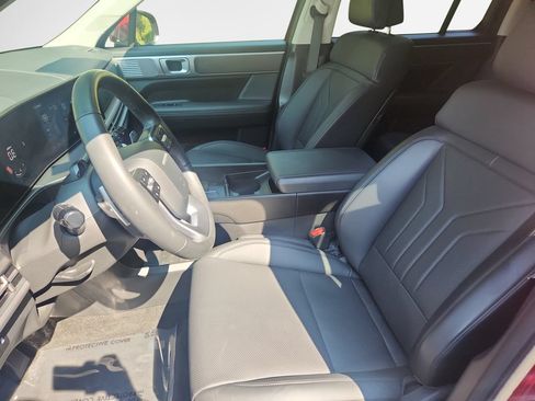 Used 2025 Hyundai Santa Fe SEL AWD/4WD image 12