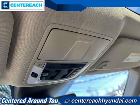 Used 2023 Acura MDX SH-AWD image 32
