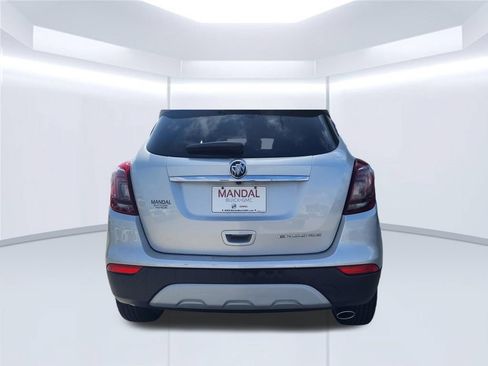 Used 2021 Buick Encore Preferred FWD image 21
