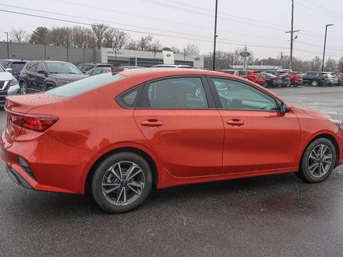 Used 2023 Kia Forte LXS image 10