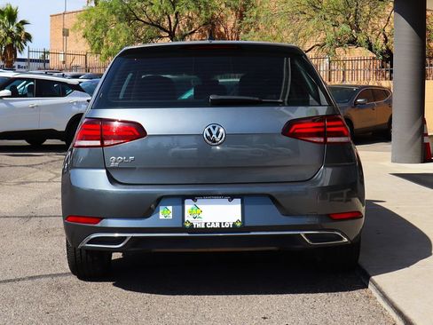 Used 2019 Volkswagen Golf SE w/ Driver Assistance Package FWD image 11