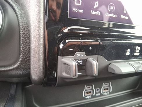 New 2025 RAM 1500 Laramie w/ Bed Utility Group image 21