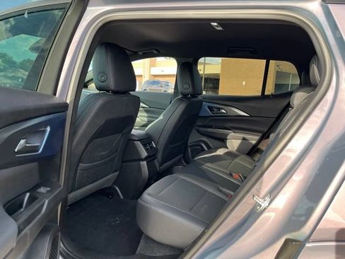 Used 2024 Chevrolet Equinox EV LT FWD image 22