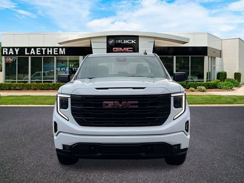 New 2026 GMC Sierra 1500 Elevation image 8