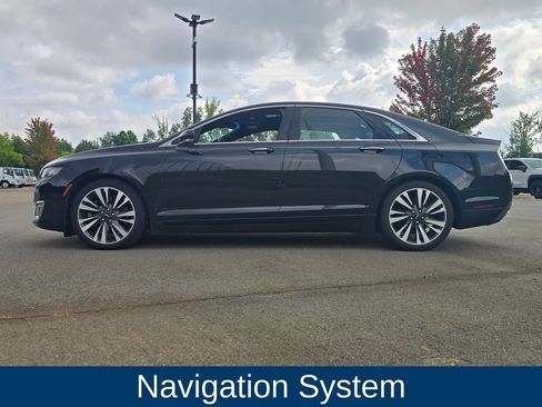 Used 2018 Lincoln MKZ Reserve w/ Climate Package AWD/4WD image 4