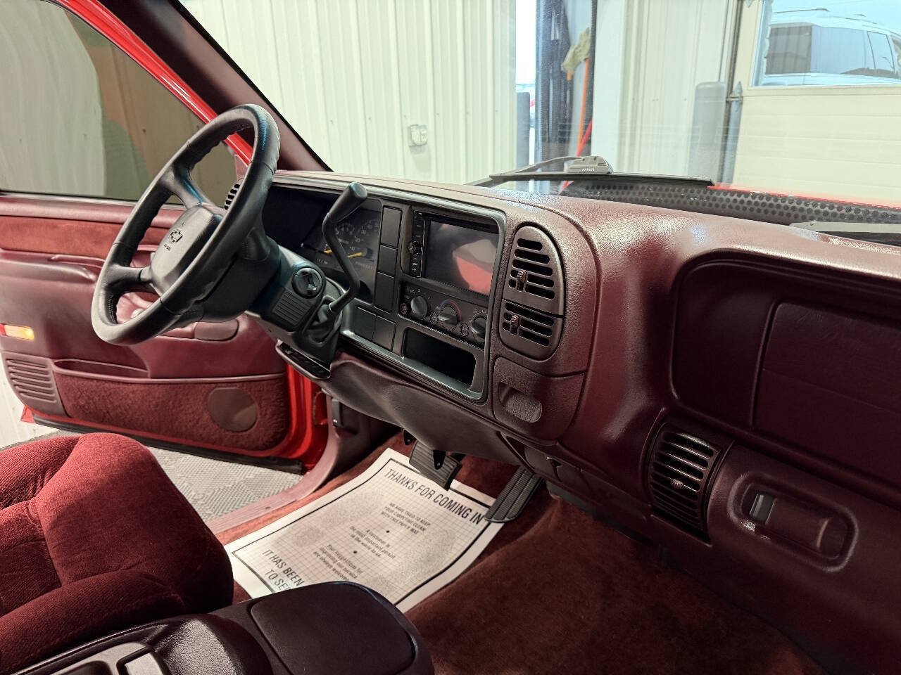Used 1998 Chevrolet Tahoe 2WD image 18