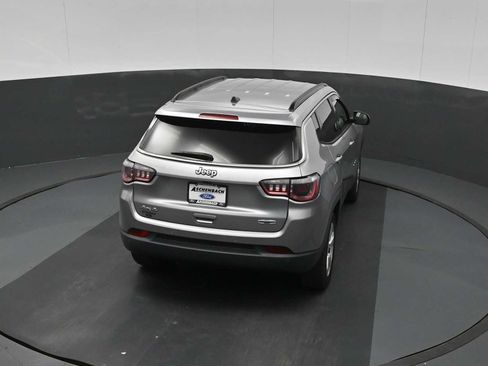 Used 2018 Jeep Compass Latitude w/ Popular Equipment Group AWD/4WD image 47